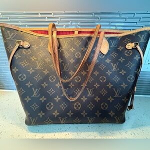 Louis Vuitton Neverfull MM